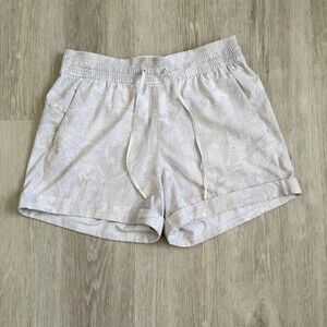 Lululemon Shorts Cuffed SPRING BREAK AWAY Size 6 Grey White Wave Print EUC